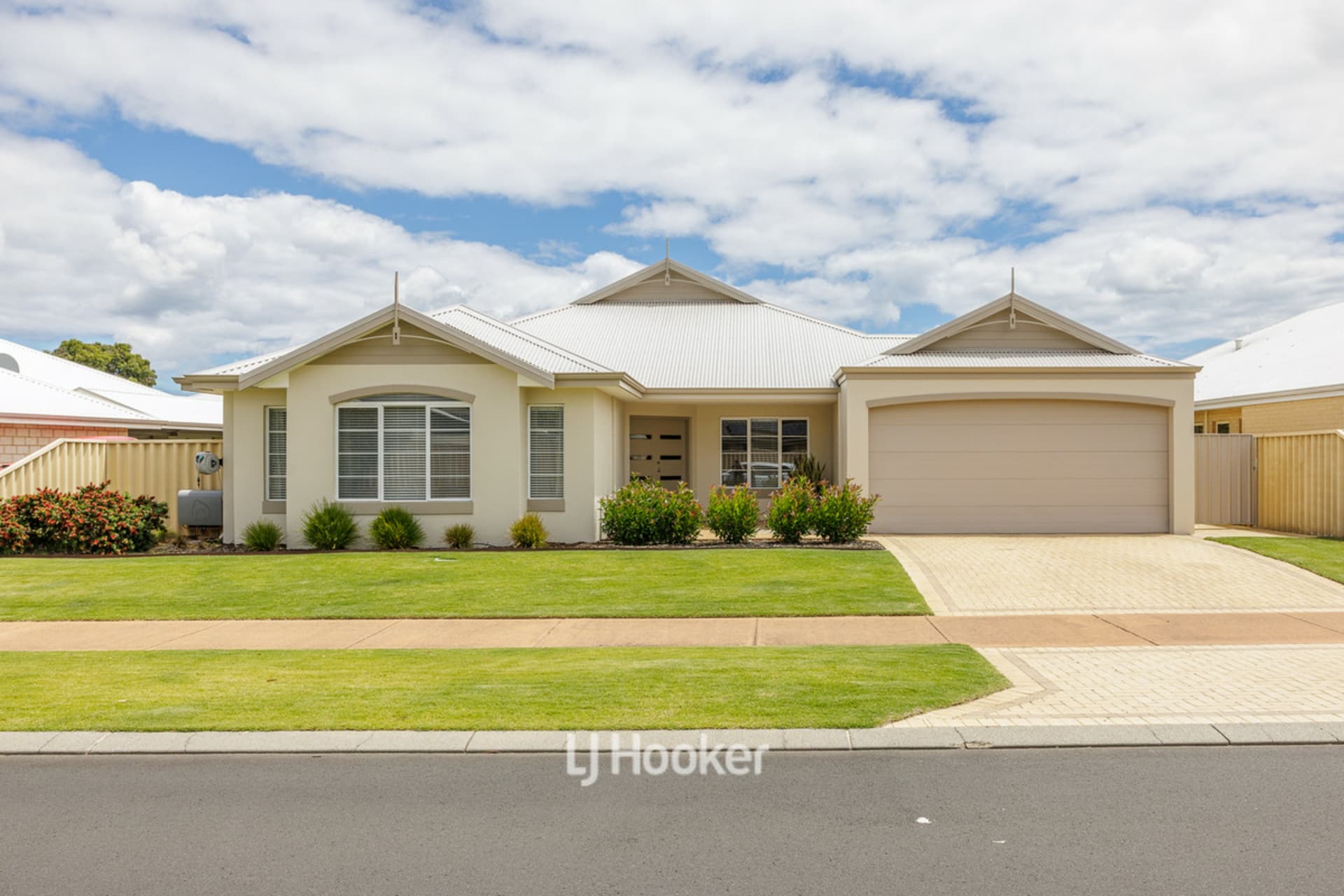 51 Denison Link, Millbridge, Millbridge - Image 1