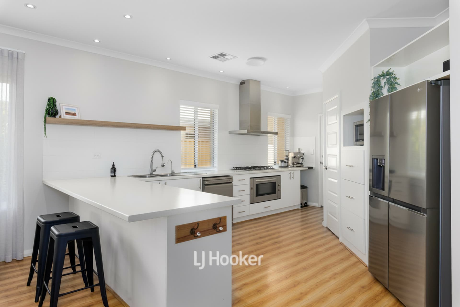51 Denison Link, Millbridge, Millbridge - Thumbnail 3