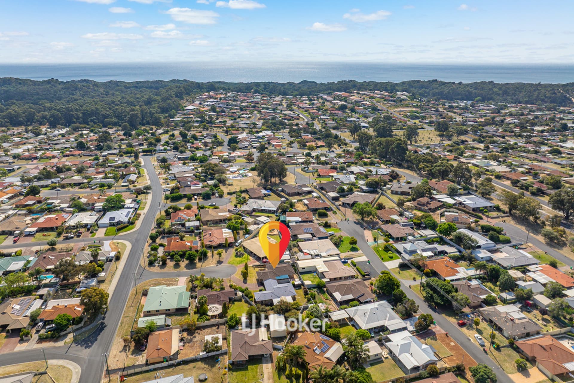 1A Menzies Place, Usher, Usher - Thumbnail 5