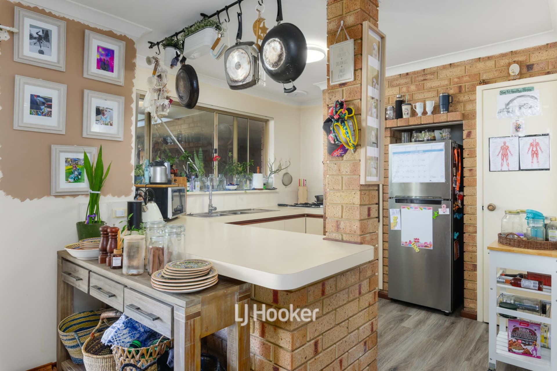 1A Menzies Place, Usher, Usher - Thumbnail 8