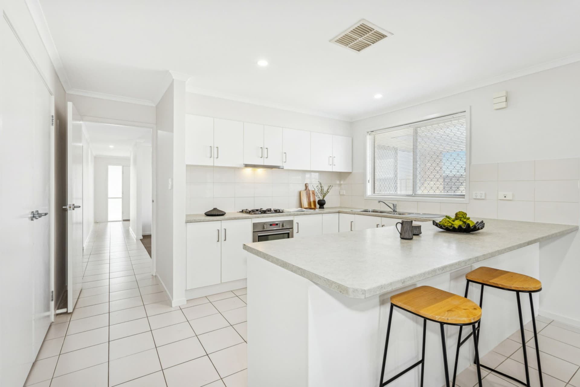 5 Hampshire Drive, Craigmore, Craigmore - Image 1