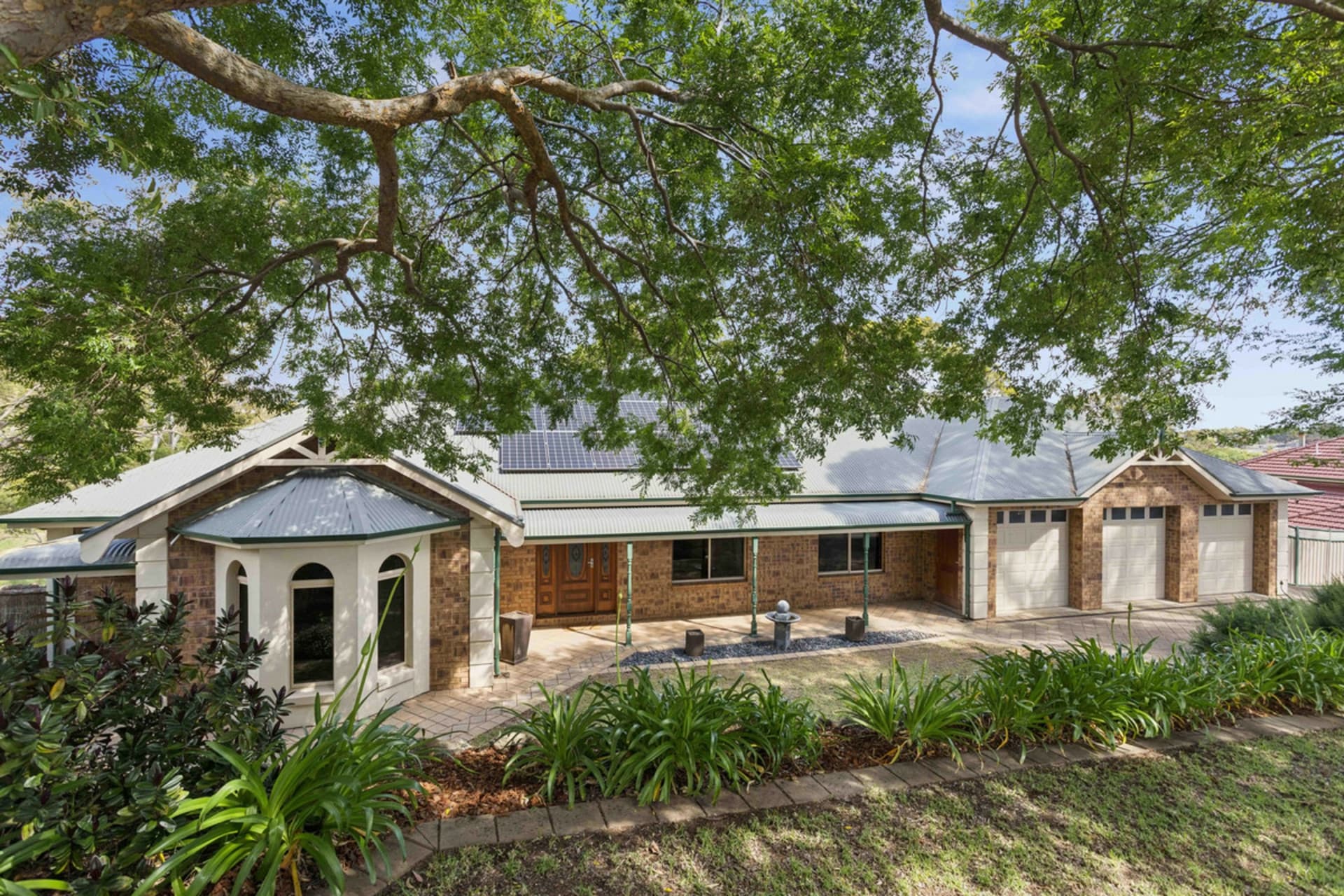23 Spring Hill Drive, Golden Grove, Golden Grove - Image 1