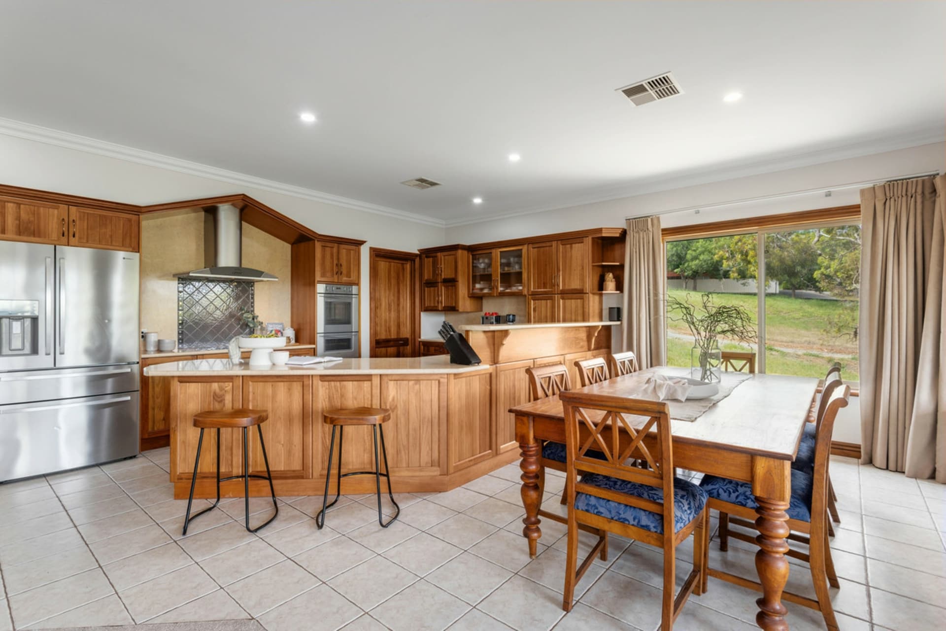 23 Spring Hill Drive, Golden Grove, Golden Grove - Thumbnail 5
