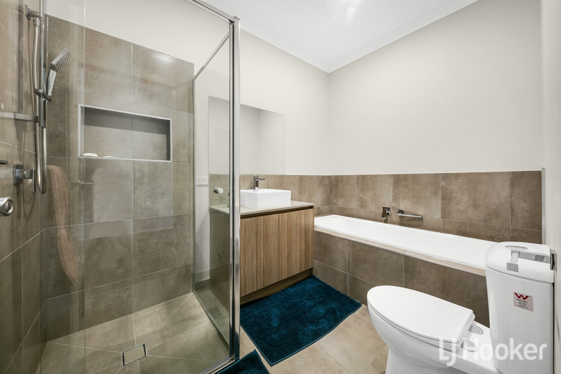 10 Athena Road, Weir Views, Weir Views - Thumbnail 8