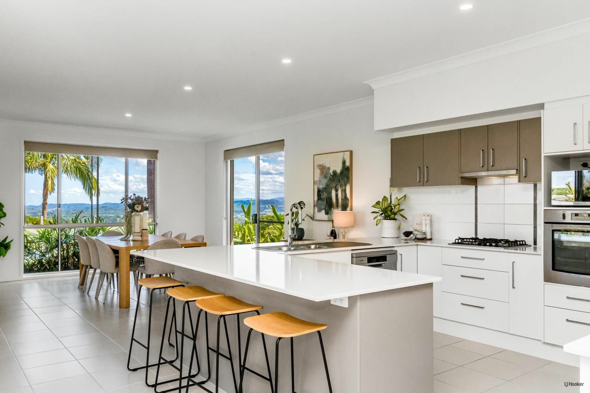 31 Sunnycrest Drive, Terranora, Terranora - Thumbnail 7
