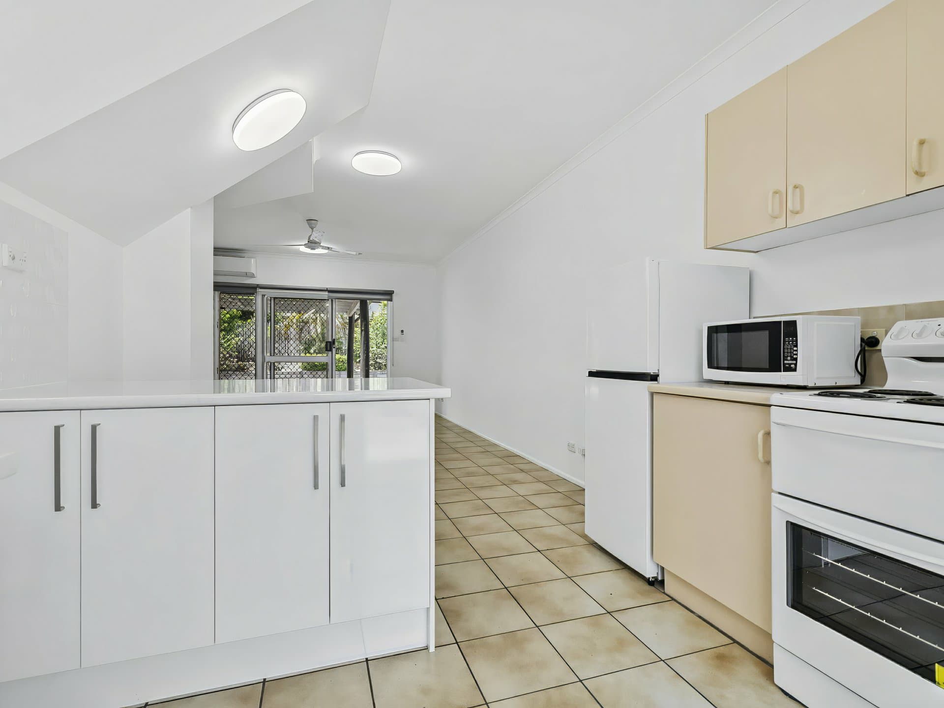 7/33-35 Fairweather Street, Yorkeys Knob, Yorkeys Knob - Thumbnail 3