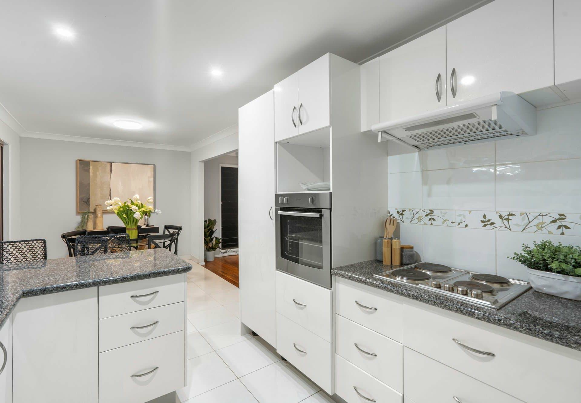 17 Ravenala Street, Sunnybank Hills, Sunnybank Hills - Thumbnail 7