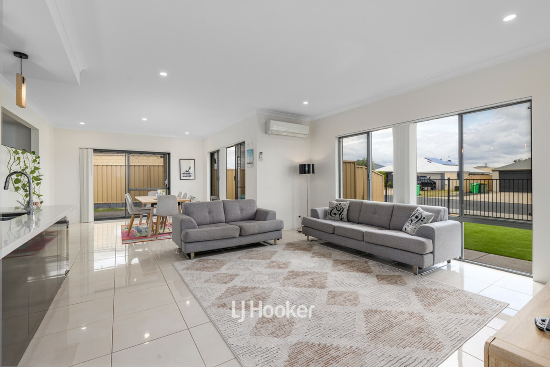 157 Braidwood Drive, Australind, Australind - Thumbnail 3
