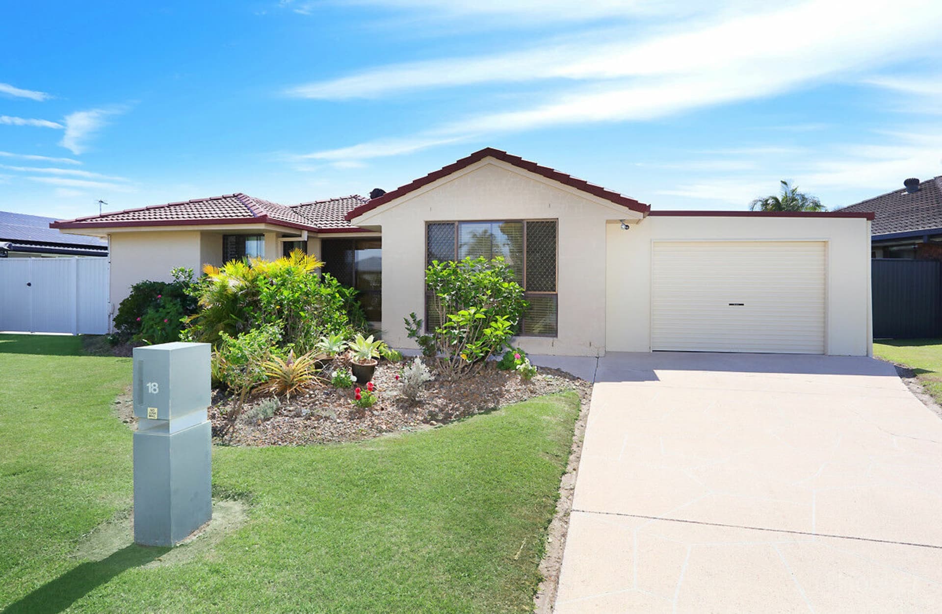 18 Burrendong Road, Coombabah, Coombabah - Thumbnail 5