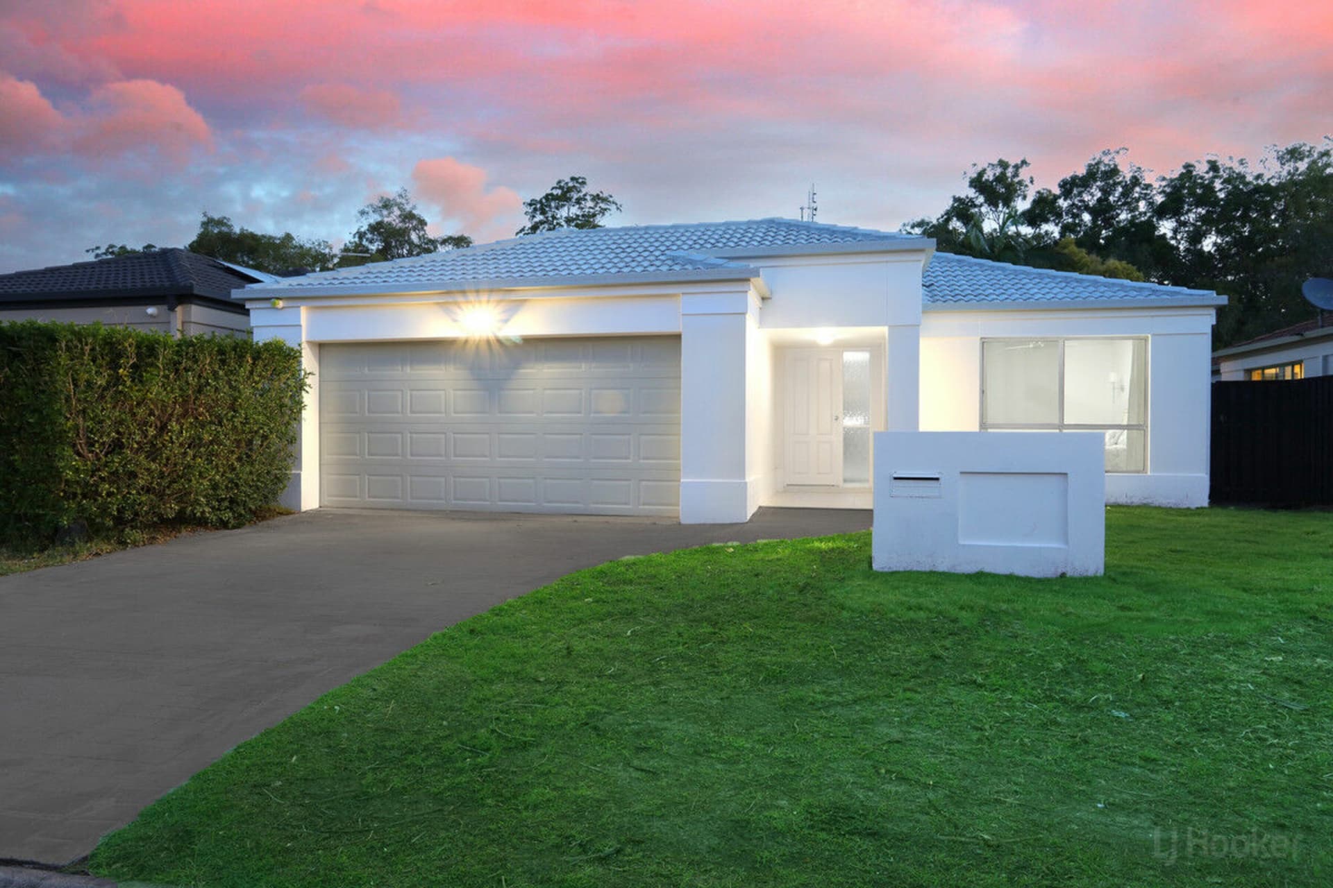 77 The Estuary, Coombabah, Coombabah - Thumbnail 4