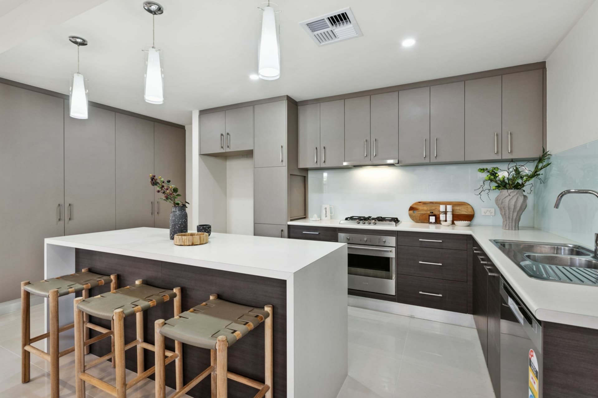 2 Parsons Court, Mawson Lakes, Mawson Lakes - Thumbnail 6