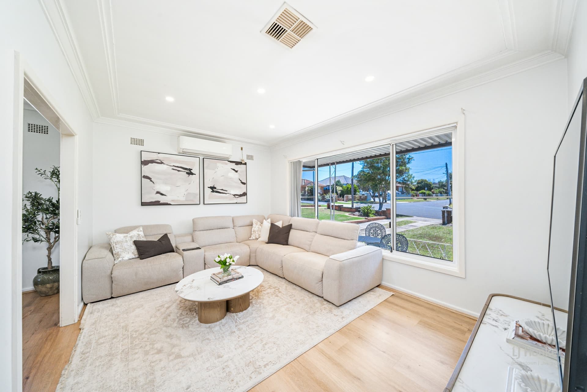 16 Woodland Road, Chester Hill, Chester Hill - Thumbnail 3