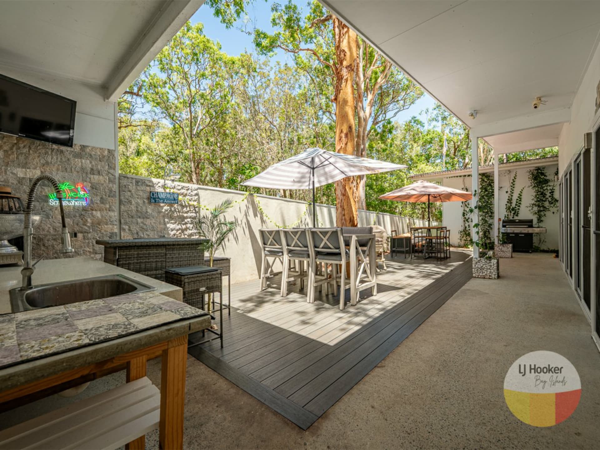 29 Alexander Street, Macleay Island, Macleay Island - Thumbnail 5