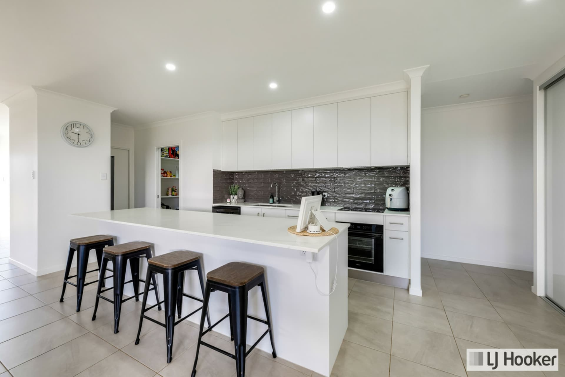 9 Rennell Street, Bargara, Bargara - Thumbnail 3
