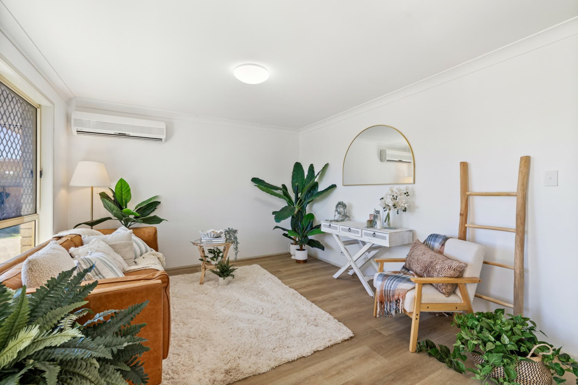 42 Jeanne Drive, Victoria Point, Victoria Point - Thumbnail 3