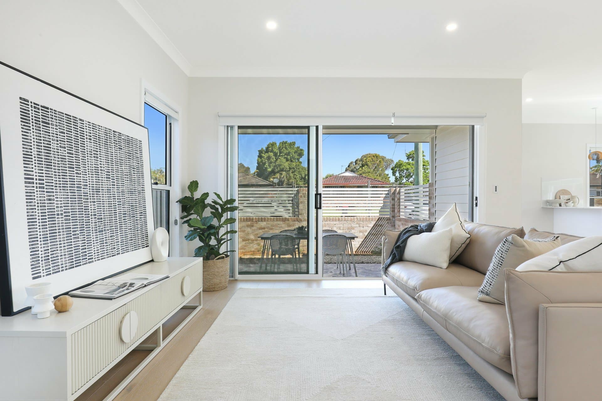 10 Miller Street, Oak Flats, Oak Flats - Thumbnail 5