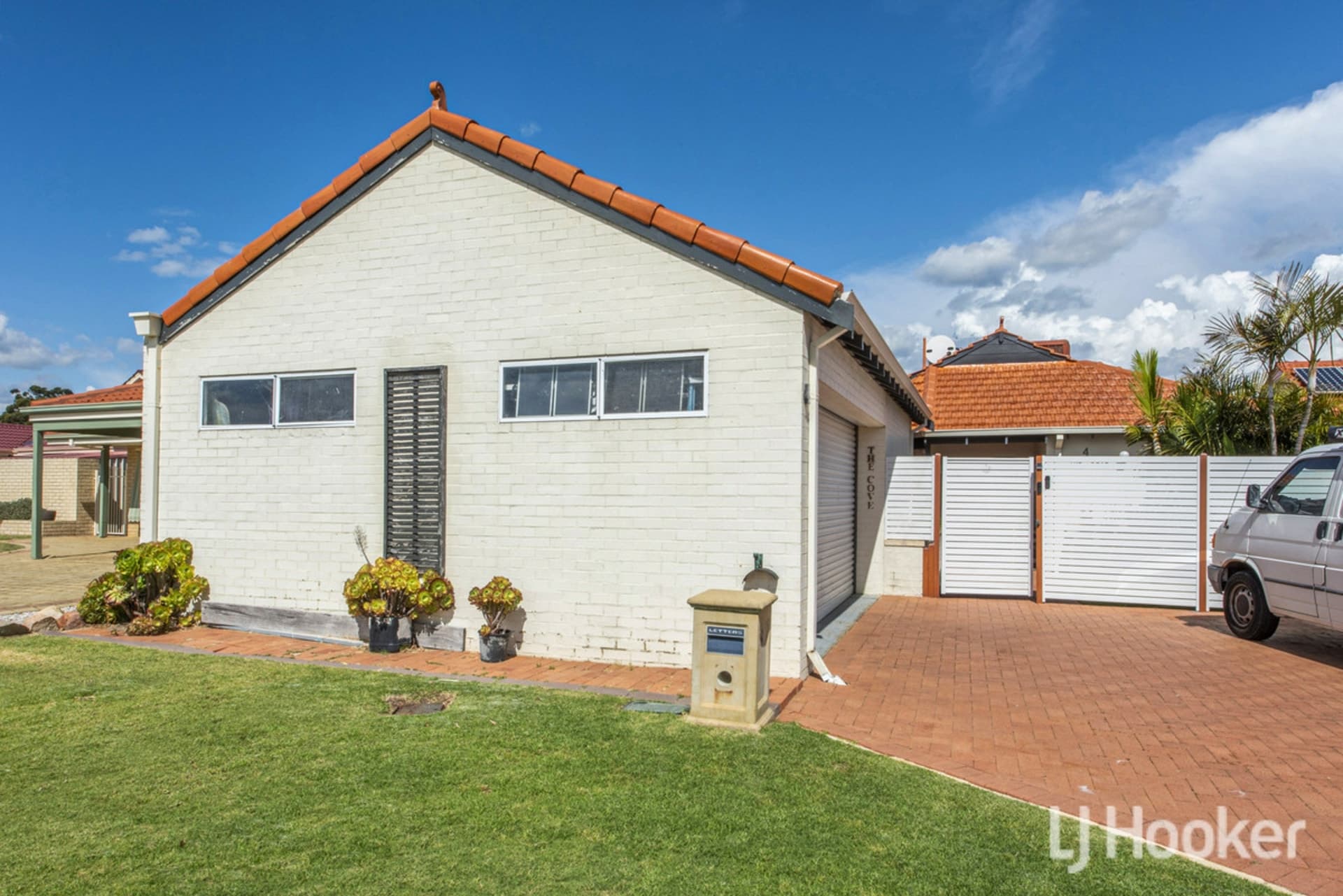 4 Foreshore Cove, South Yunderup, South Yunderup - Thumbnail 2