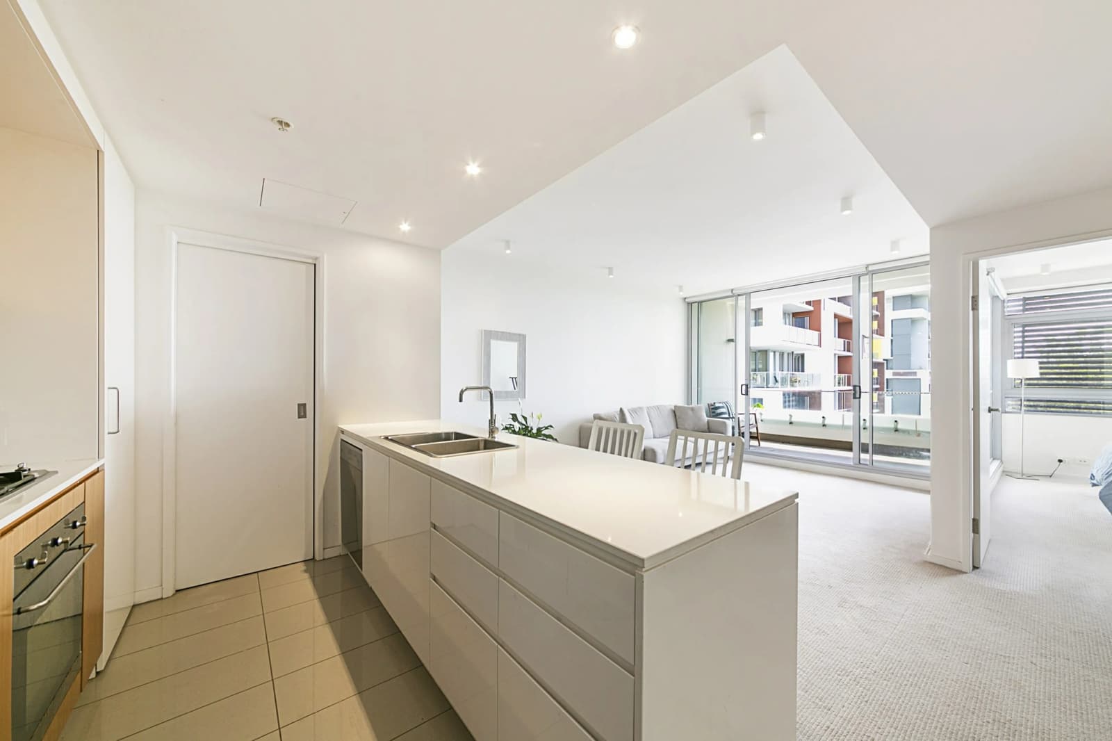 808/2 Saunders Close,Macquarie Park, Macquarie Park - Thumbnail 5