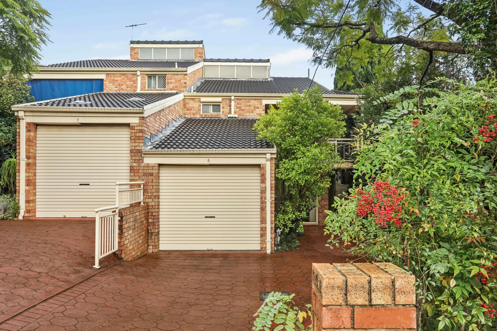 5 Karool Avenue,Earlwood, Earlwood - Thumbnail 2