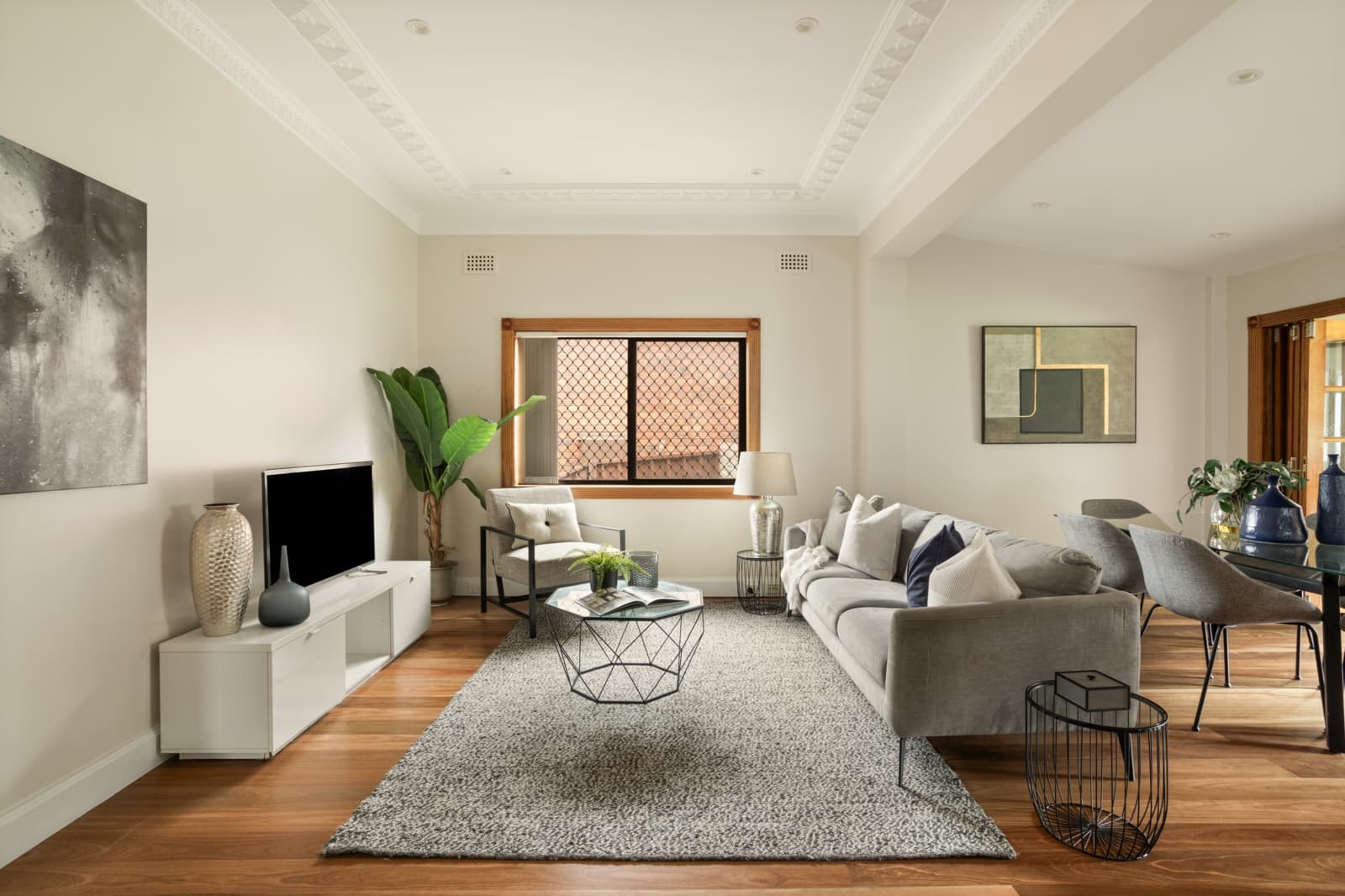 579 Homer Street,Earlwood, Earlwood - Thumbnail 2