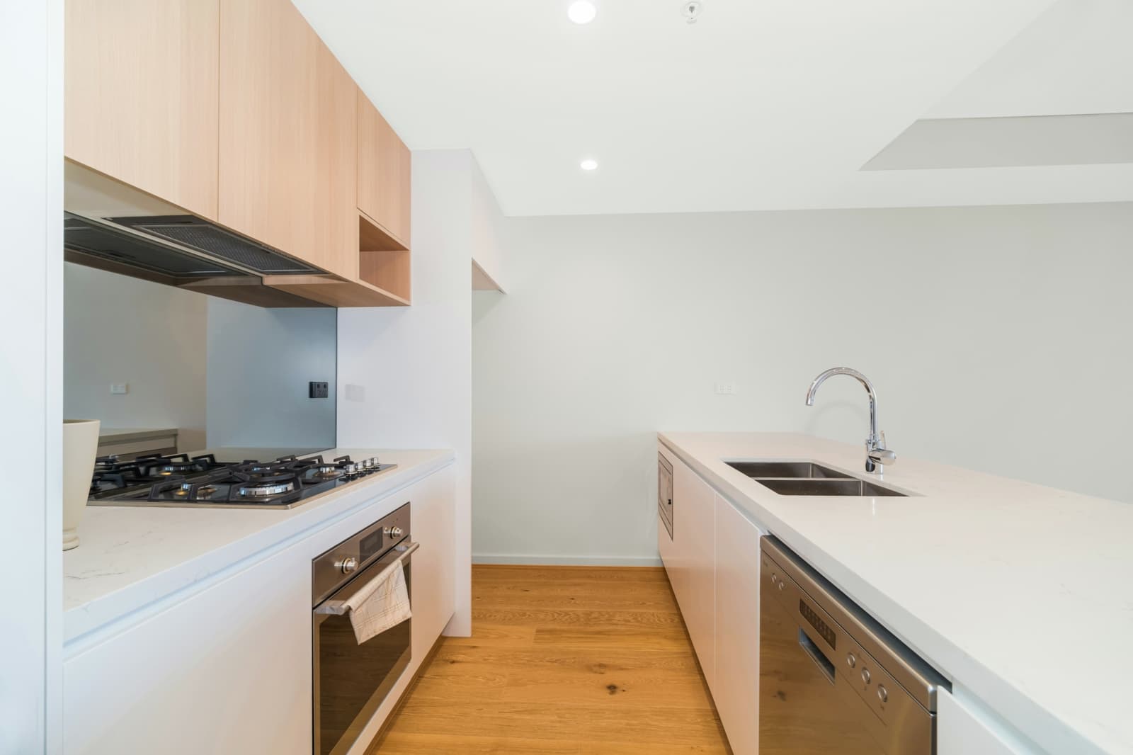 710/100 Fairway Drive,Norwest, Norwest - Thumbnail 4