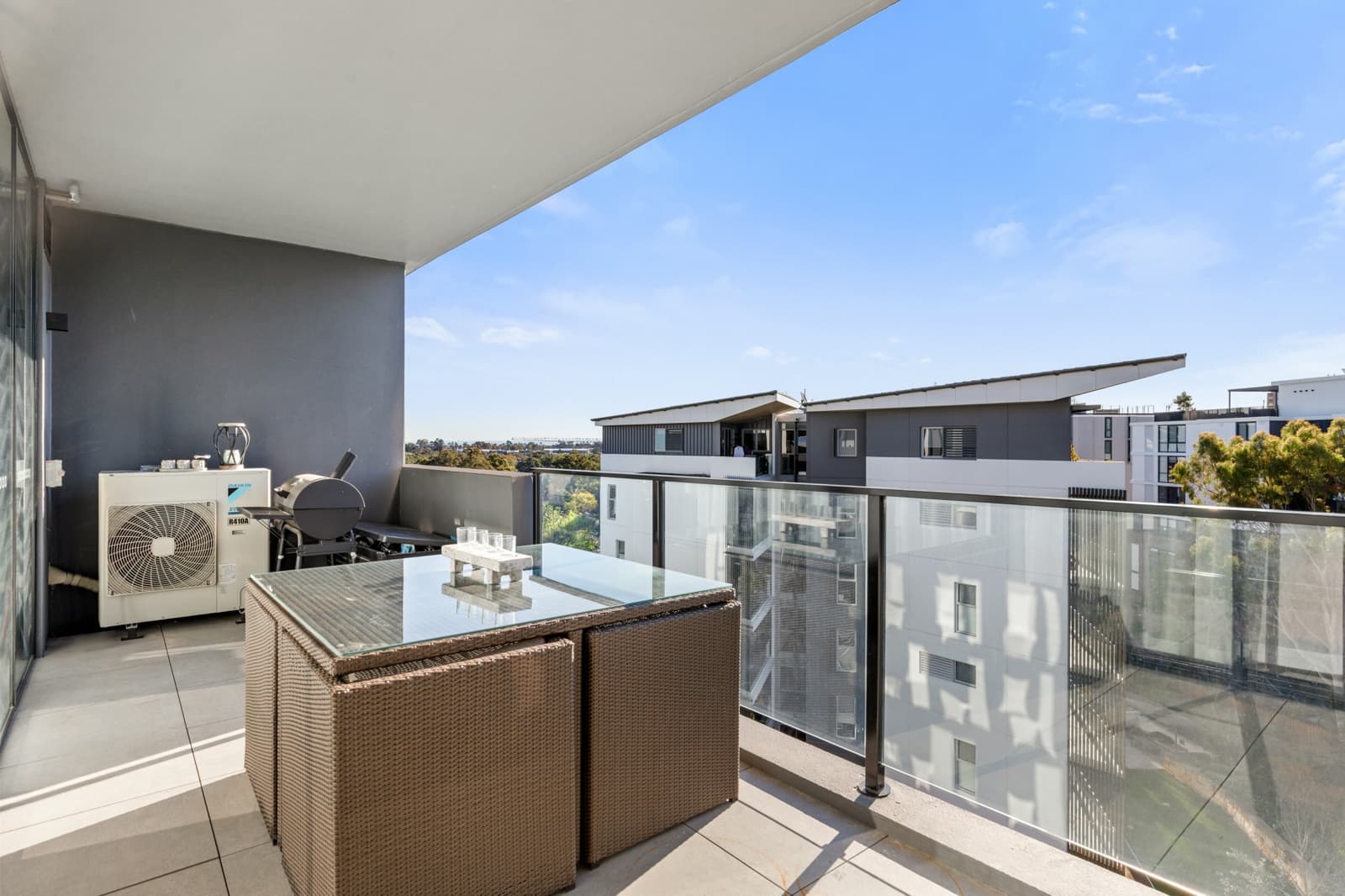 25 Dawes Avenue, Castle Hill - Thumbnail 5