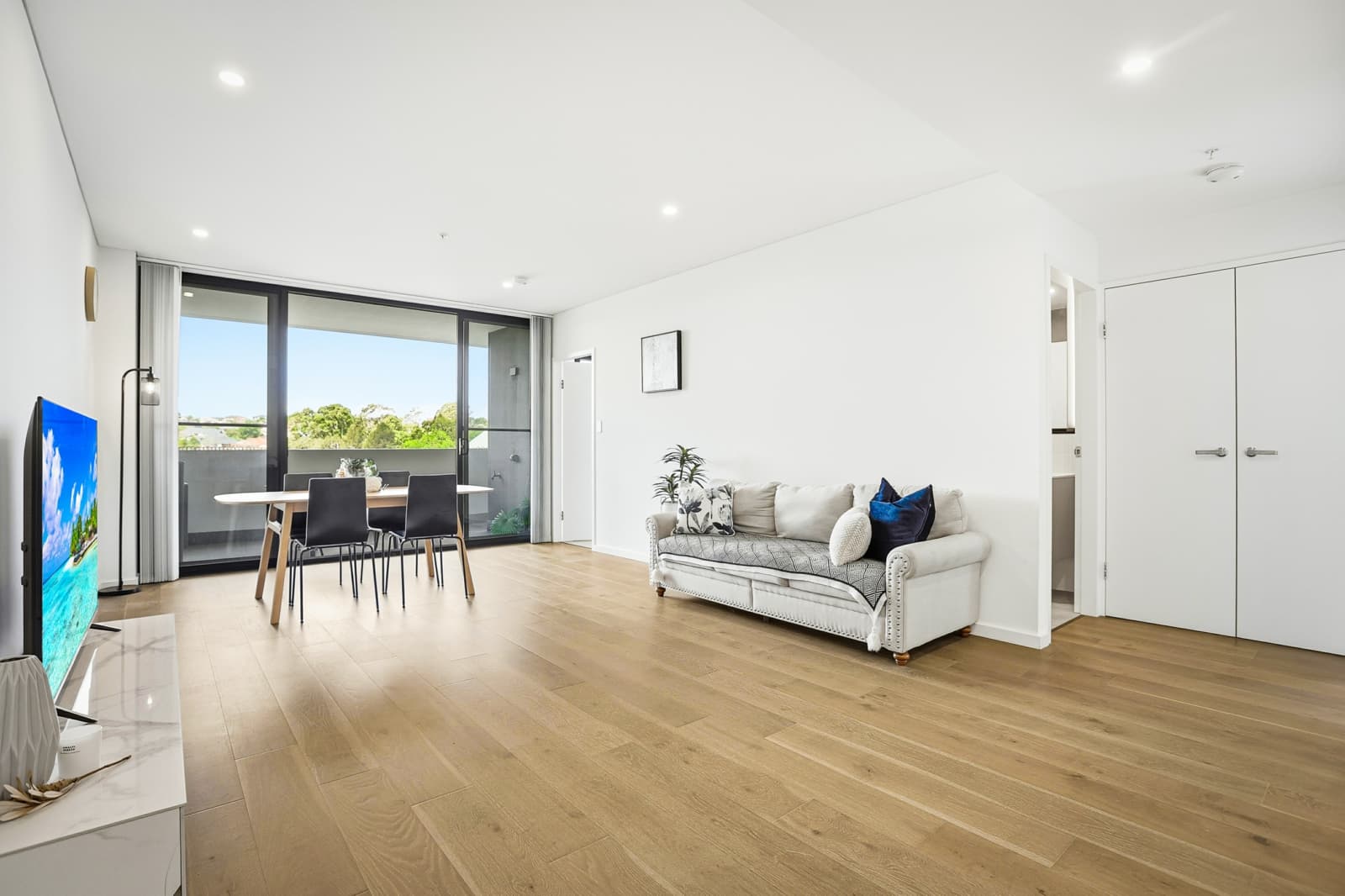 108/105 Bella Vista Drive,Bella Vista, Bella Vista - Thumbnail 2