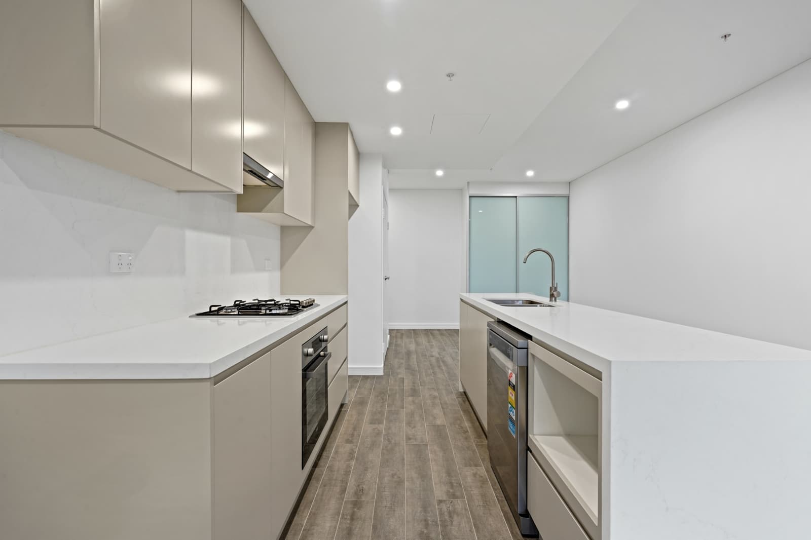511/7 Balmoral Street,Blacktown, Blacktown - Thumbnail 3