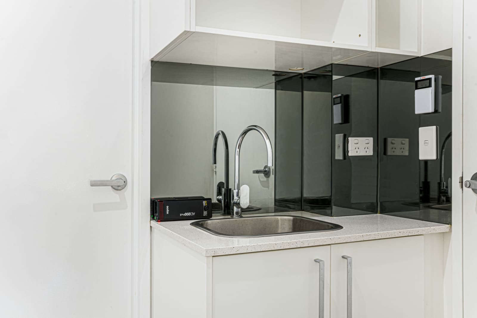 5 Cullen Avenue, Jordan Springs - Thumbnail 4