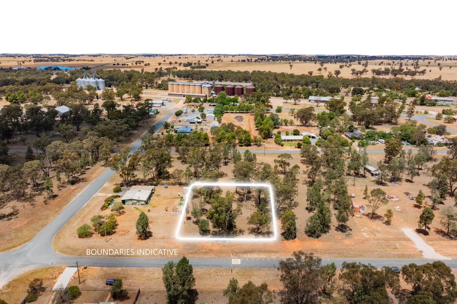 9 Namoi Street,Boree Creek, Boree Creek - Thumbnail 2