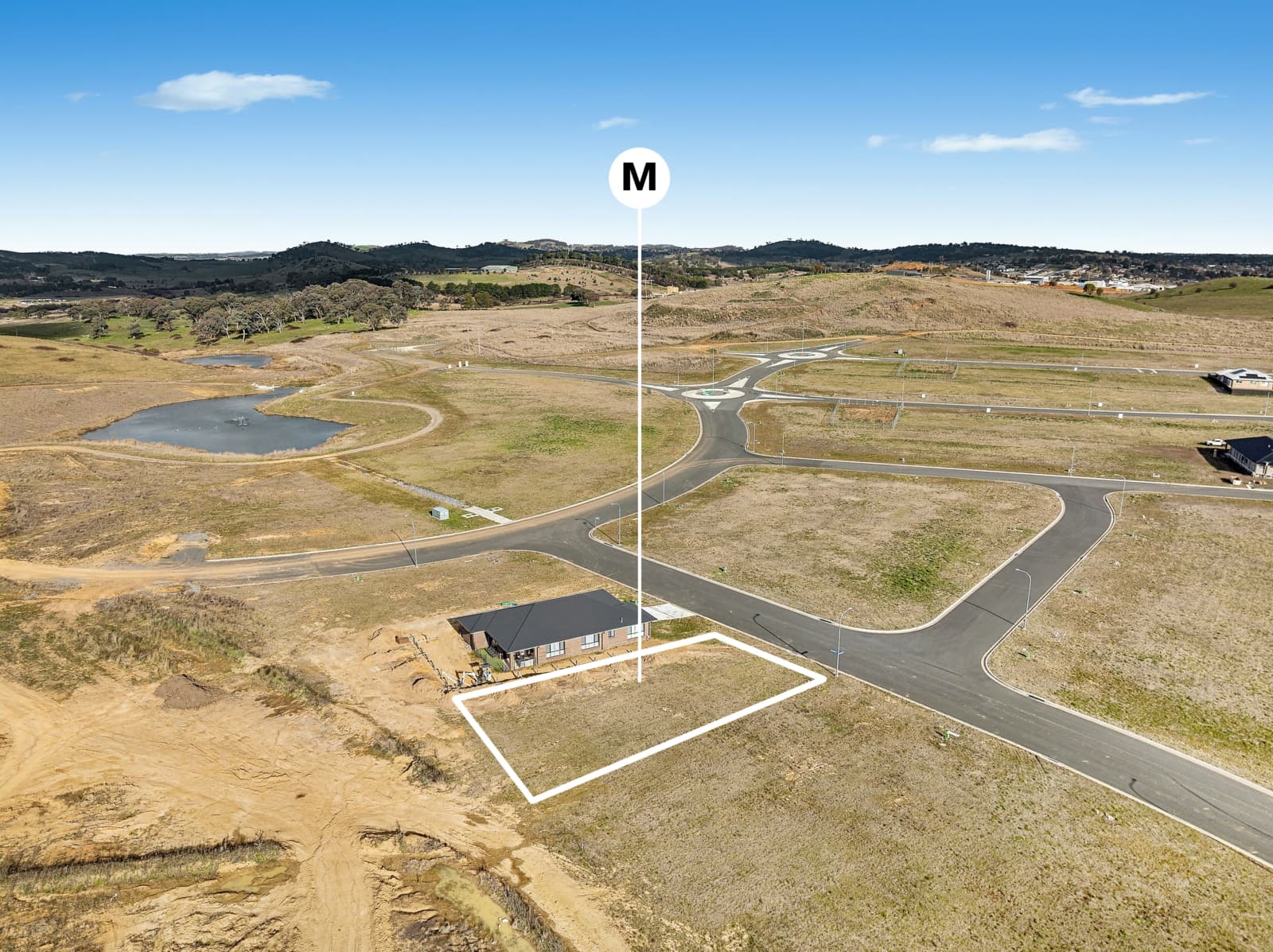 8 Mallard Way,Orange, Orange - Image 1