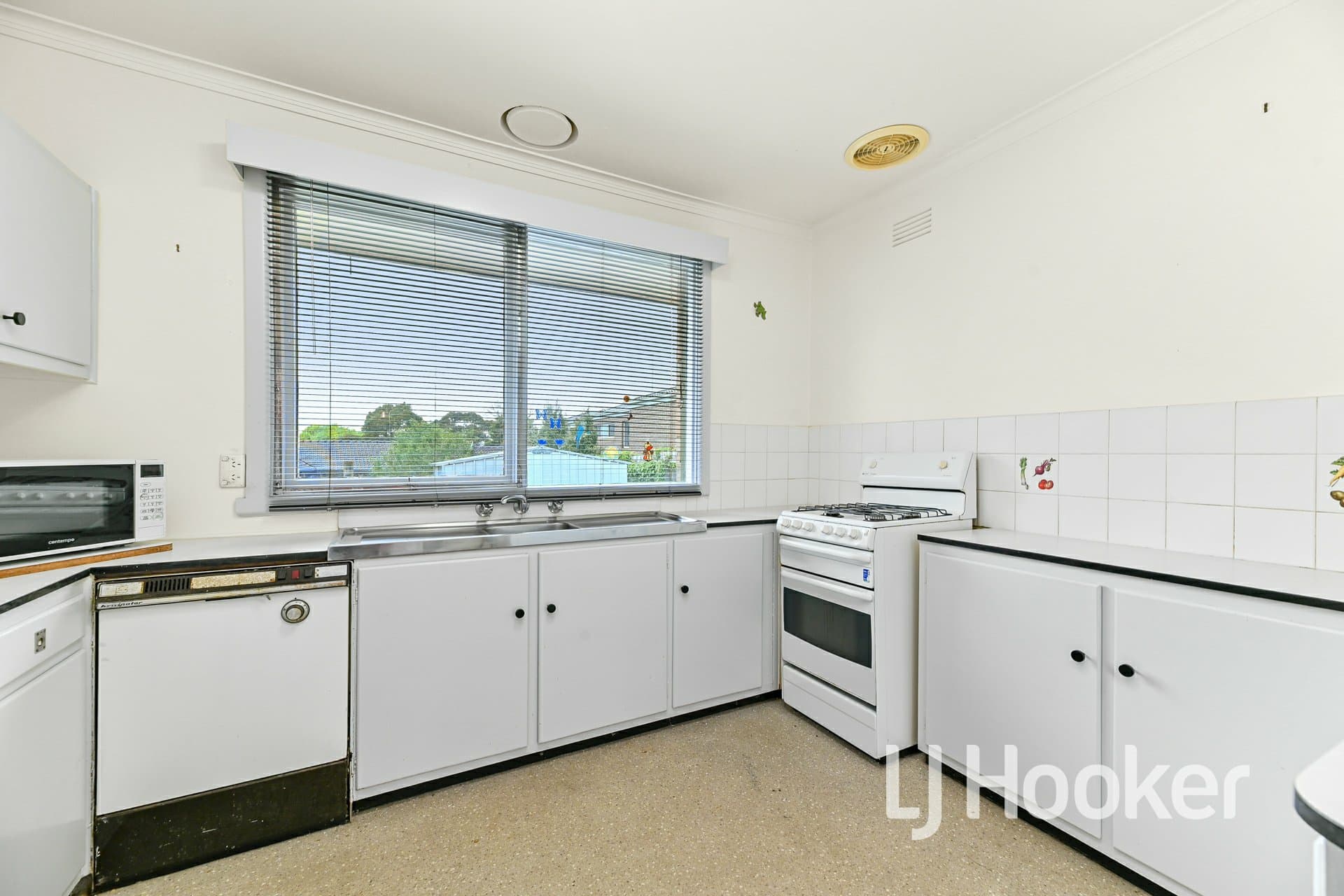 26 Ahern Road, Pakenham, Pakenham - Thumbnail 6