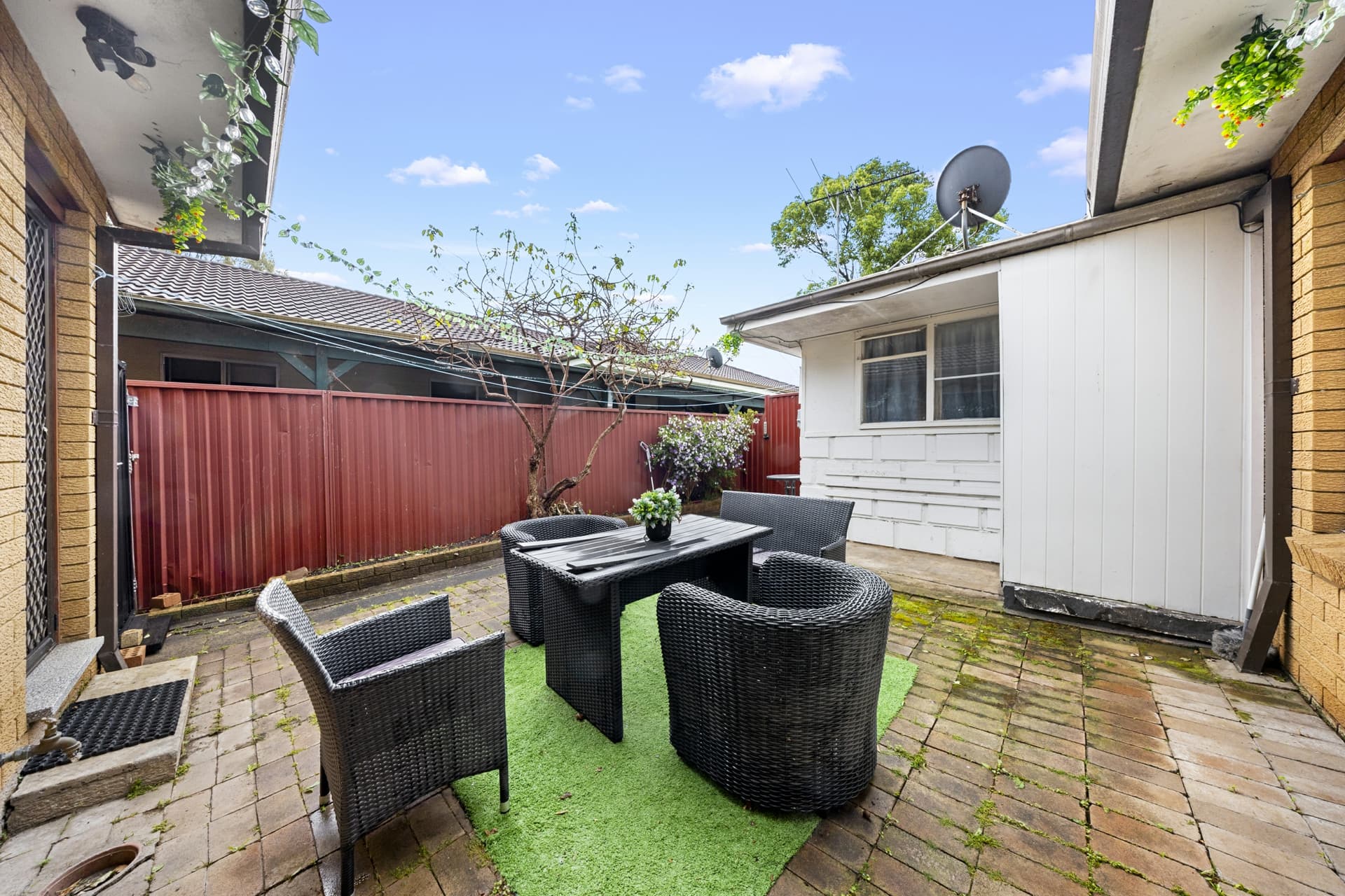 40 Endeavour Road, Georges Hall, Georges Hall - Thumbnail 8