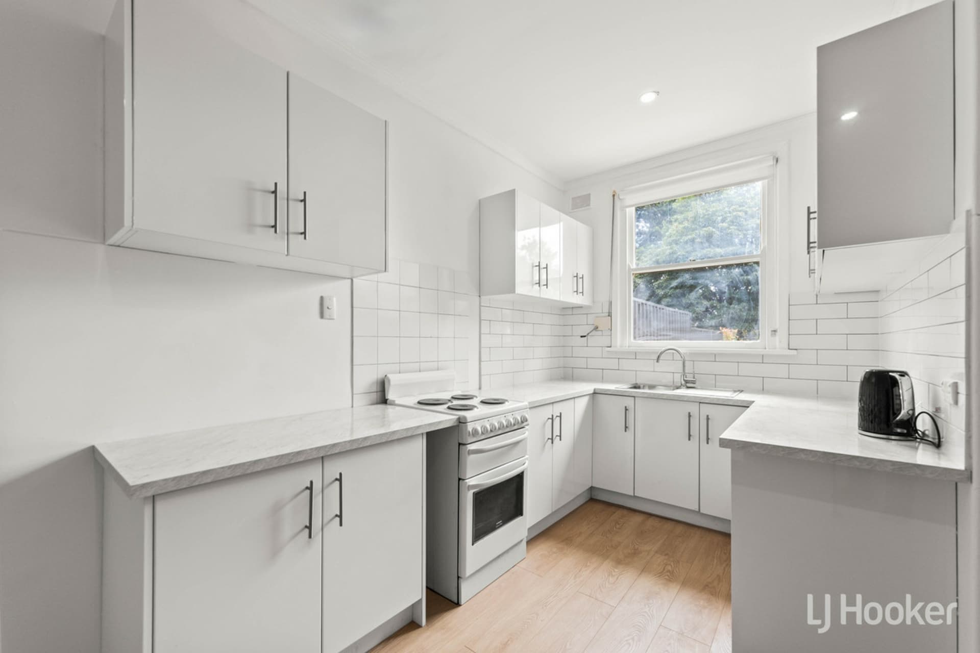 13 Burdell Street, Elizabeth Downs, Elizabeth Downs - Thumbnail 5