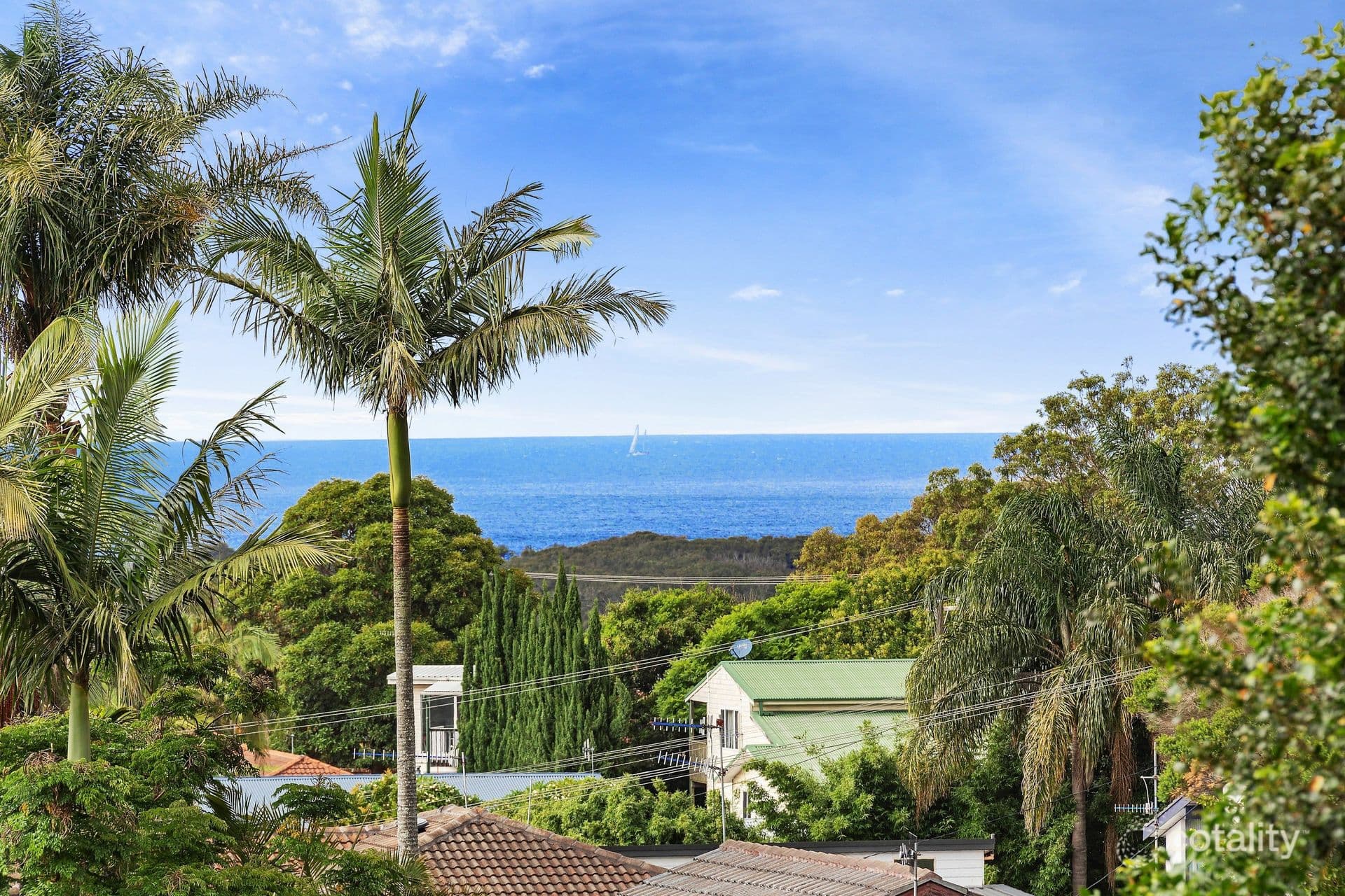 36 Aldinga Drive, Wamberal, Wamberal - Thumbnail 2