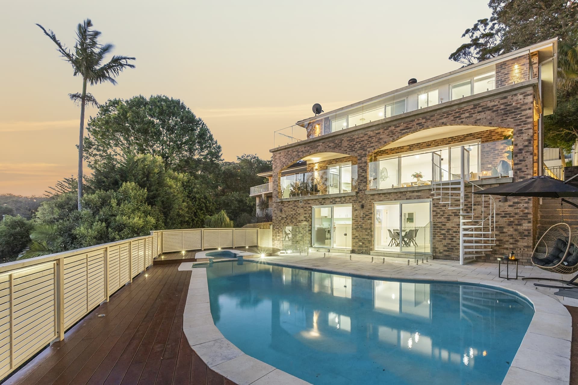 49 Carefree Road, North Narrabeen, North Narrabeen - Thumbnail 2