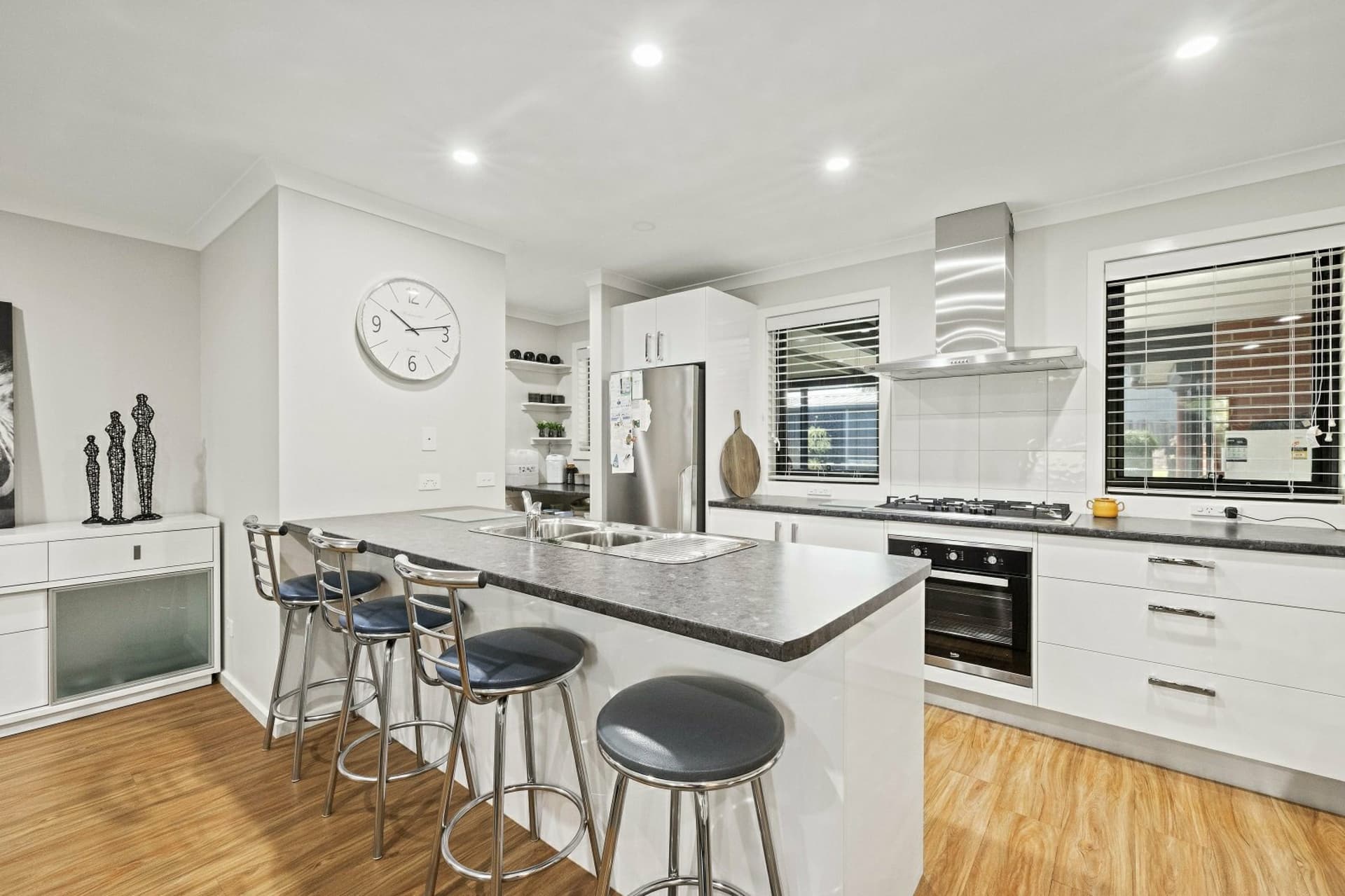 22 Palm Avenue, Paynesville, Eagle Point - Thumbnail 3