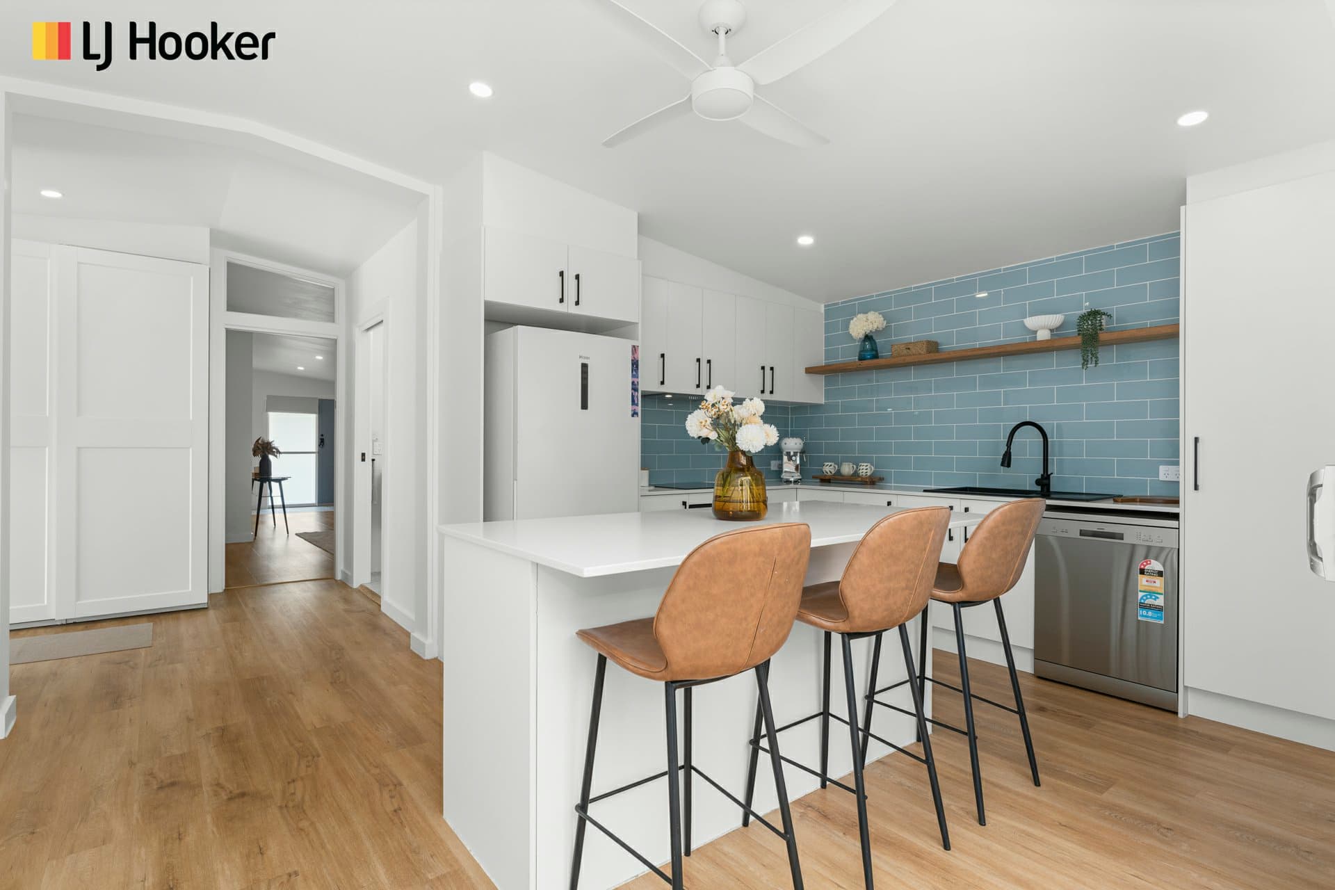 1 Leonore Avenue, Greenwell Point, Greenwell Point - Thumbnail 4