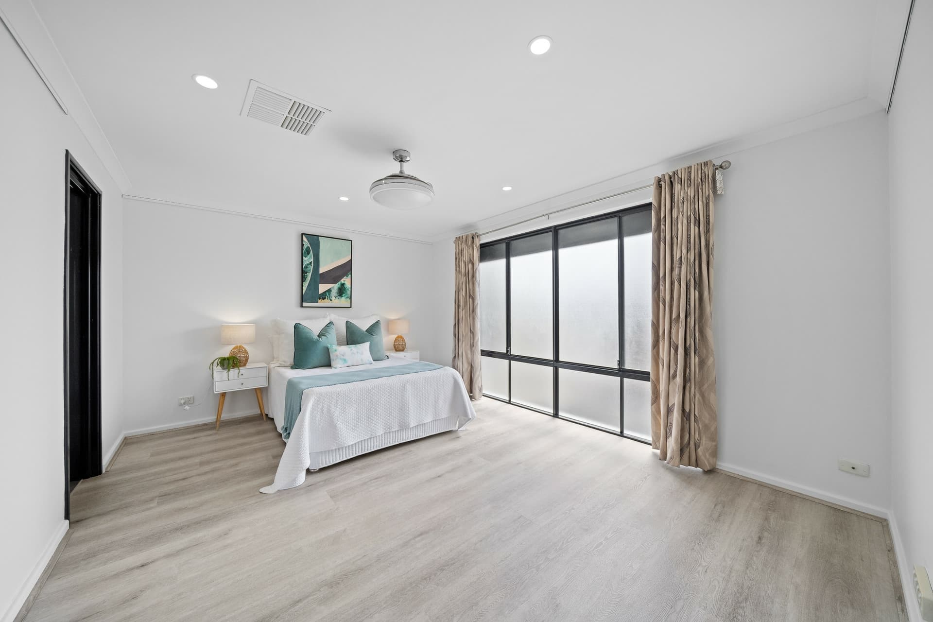 15 Gianatti Ramble, East Cannington, East Cannington - Thumbnail 4