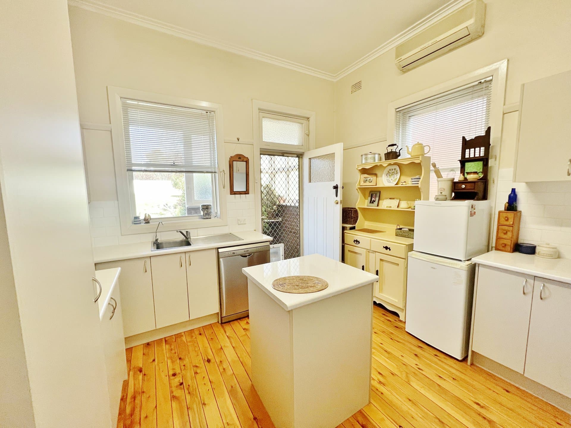 52 Neill Street, Harden, Harden - Thumbnail 3