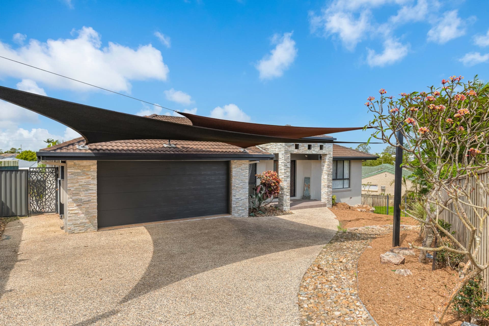 15 Verdelho Street, Thornlands, Thornlands - Thumbnail 2