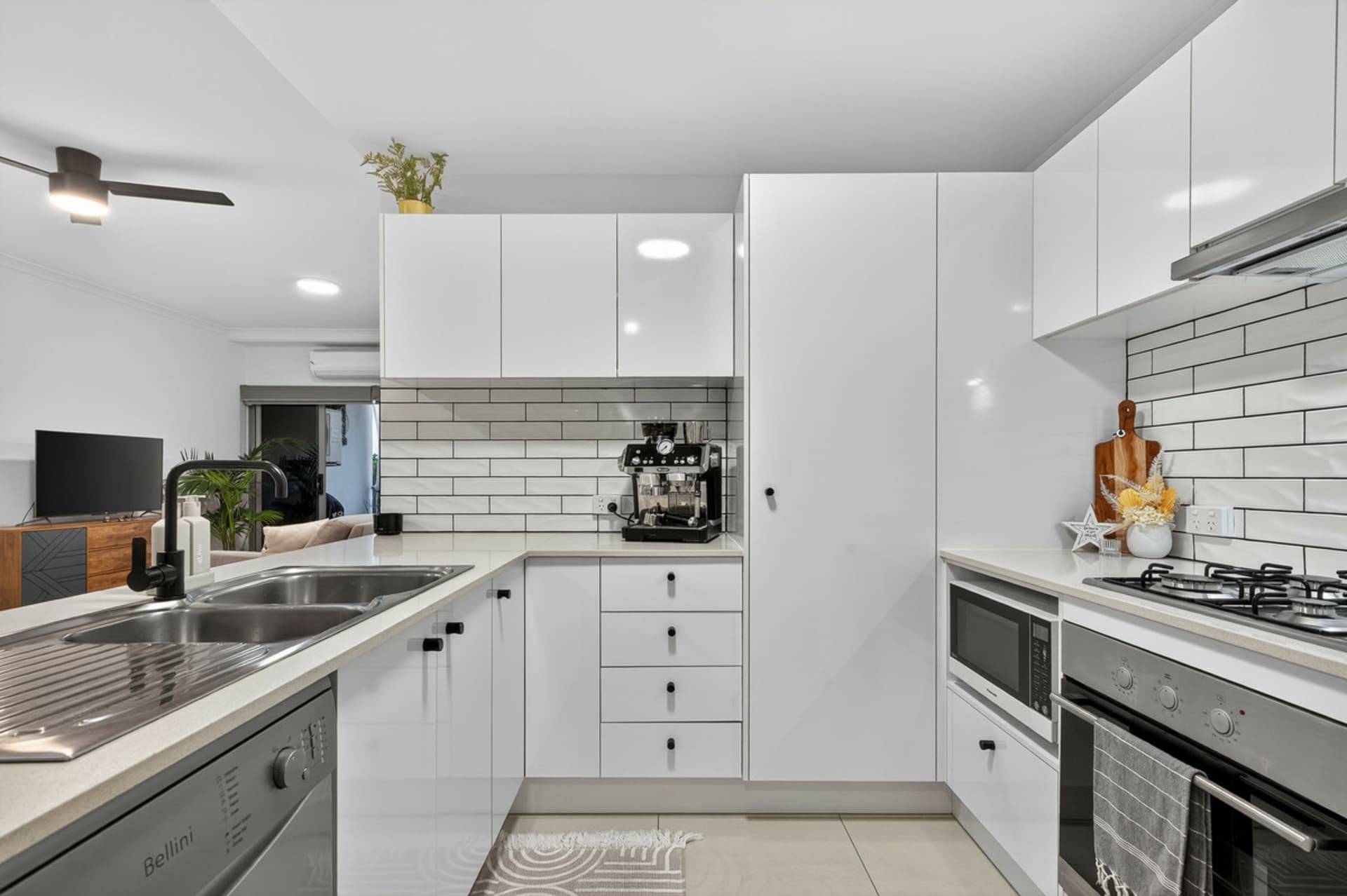 2304/19 Playfield Street, Chermside, Chermside - Thumbnail 4