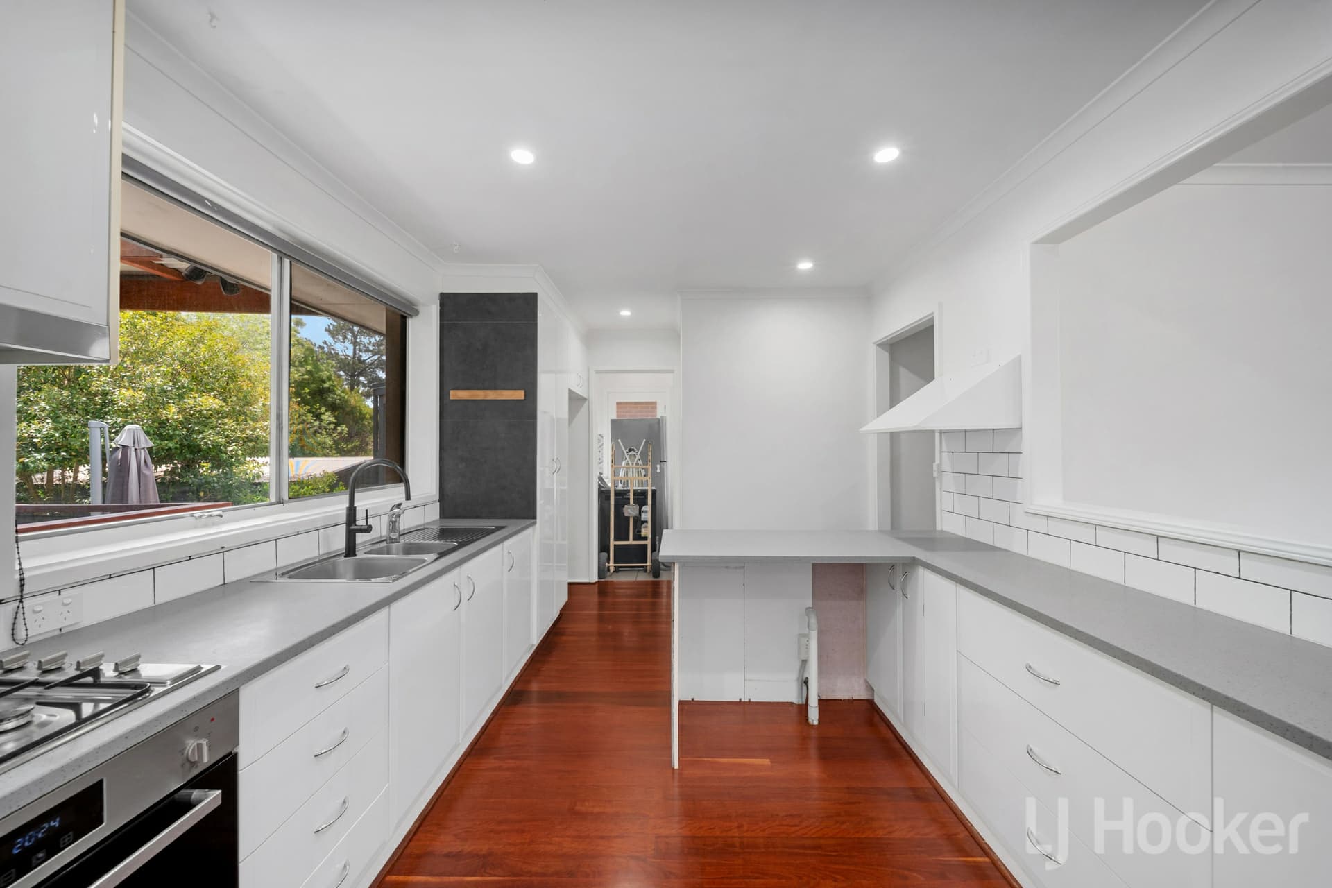 35 Malcolm Road, Karabar, Karabar - Thumbnail 4