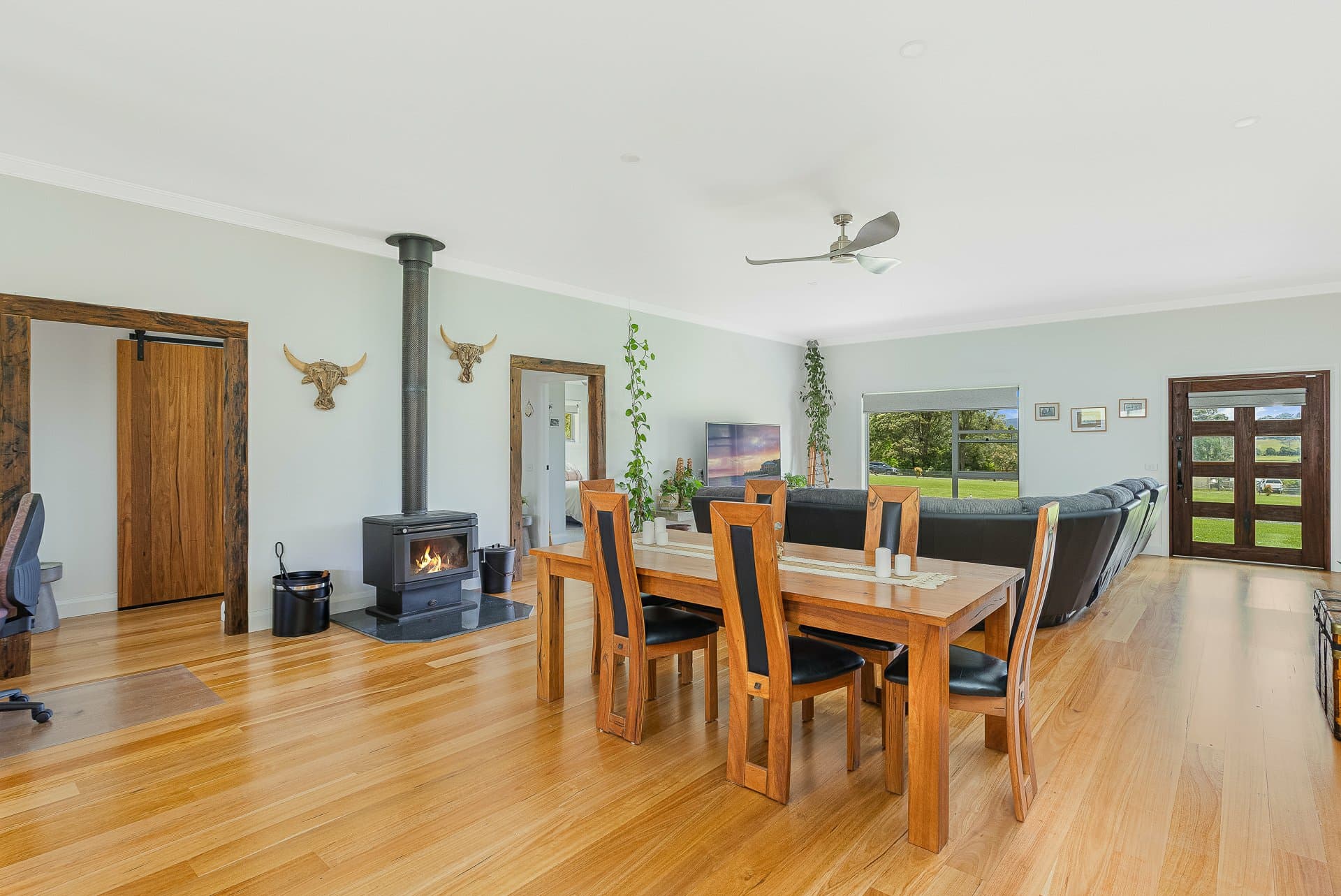 19 Armstrong Drive, Kalaru, Kalaru - Thumbnail 4
