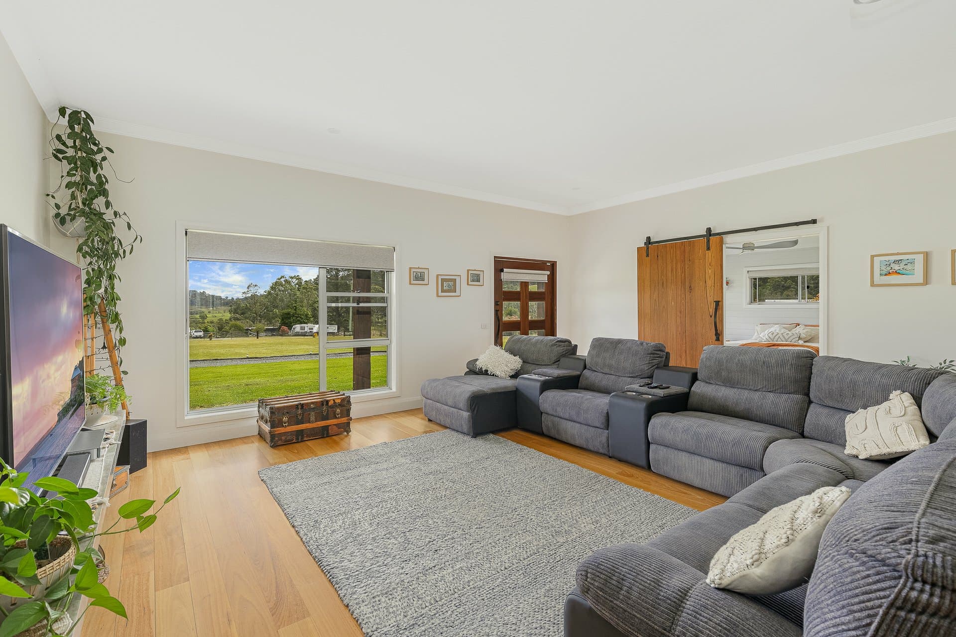 19 Armstrong Drive, Kalaru, Kalaru - Thumbnail 5