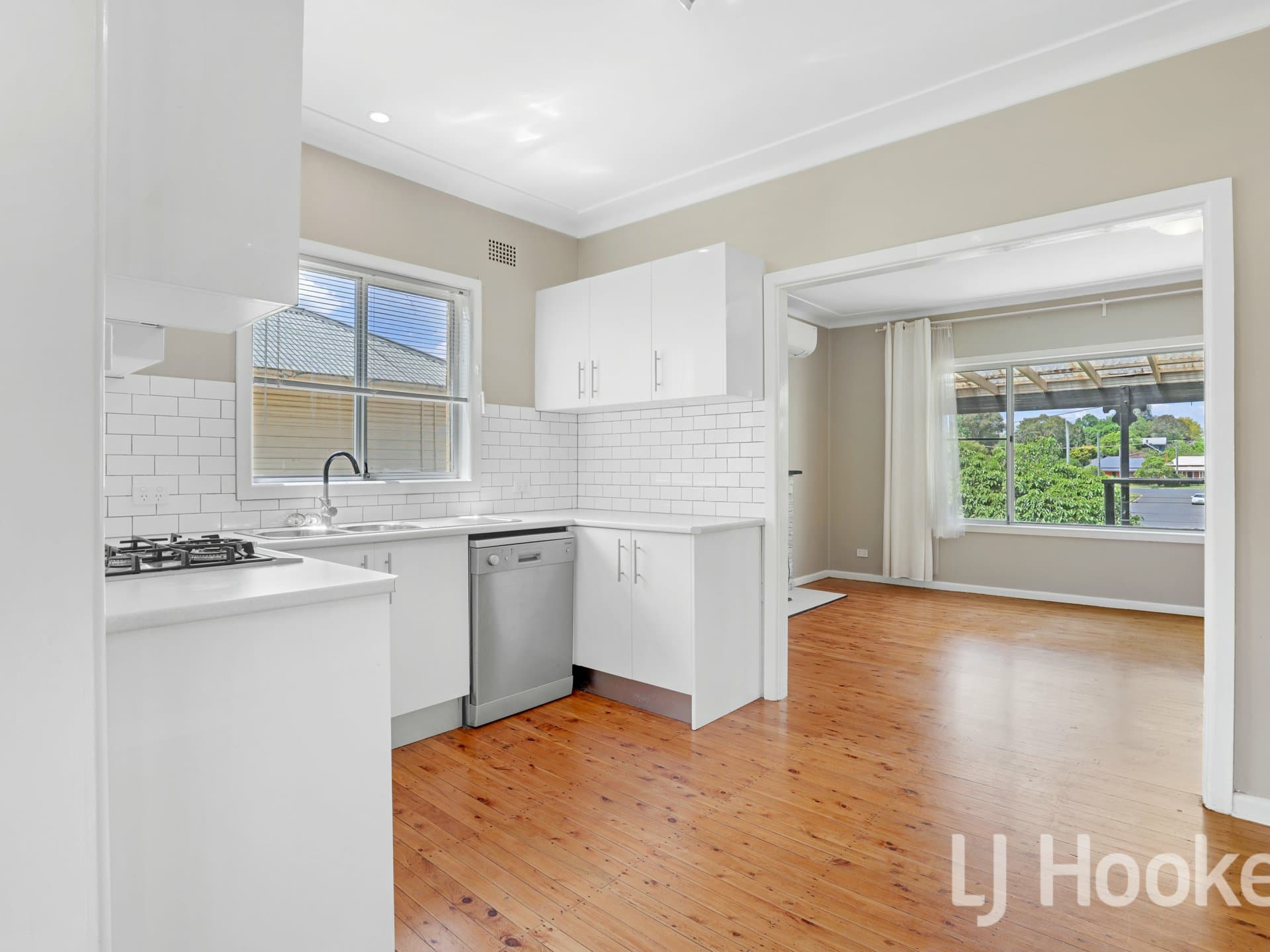 9 Harris Street, Bathurst, Bathurst - Thumbnail 2