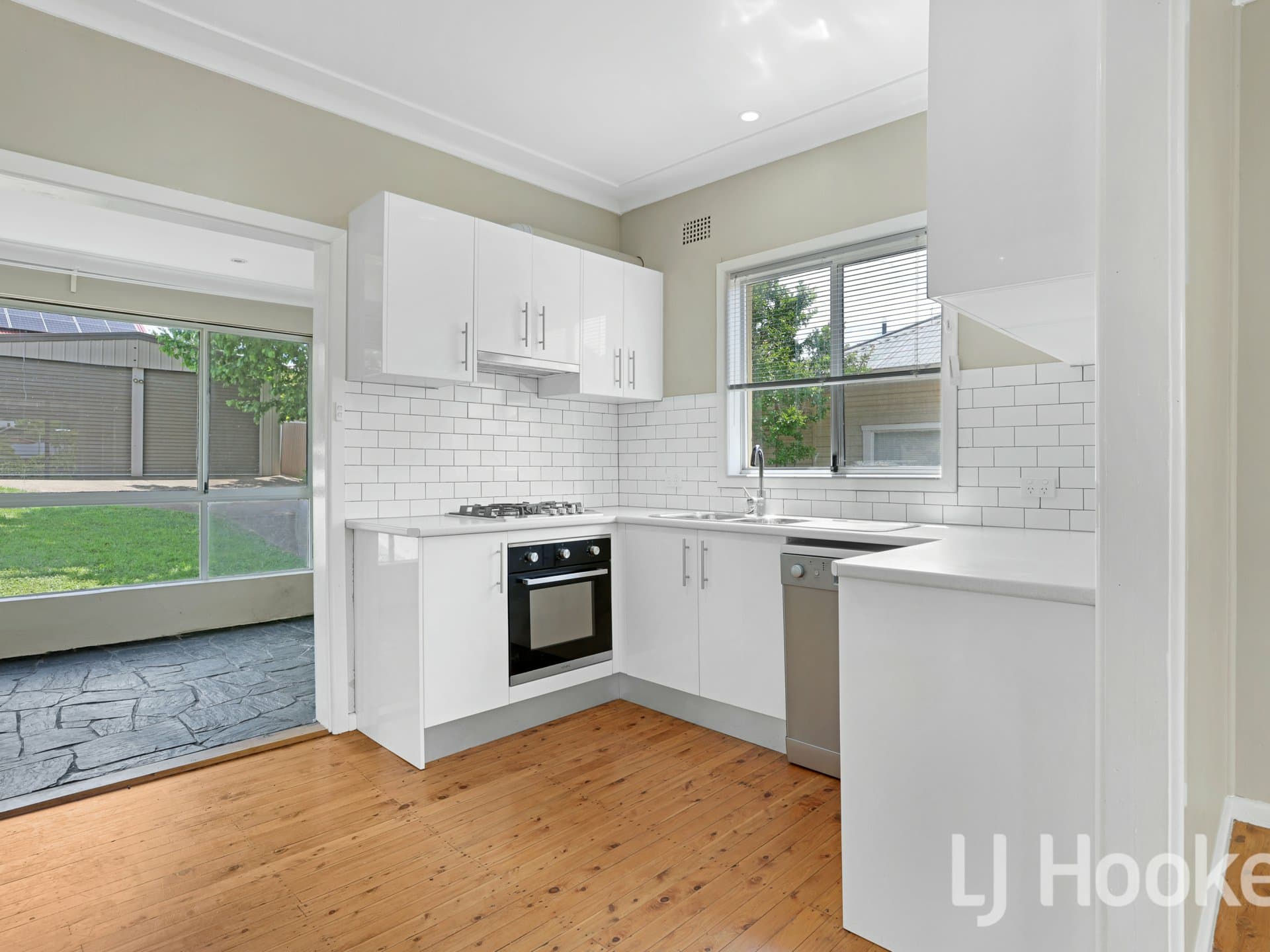 9 Harris Street, Bathurst, Bathurst - Thumbnail 3