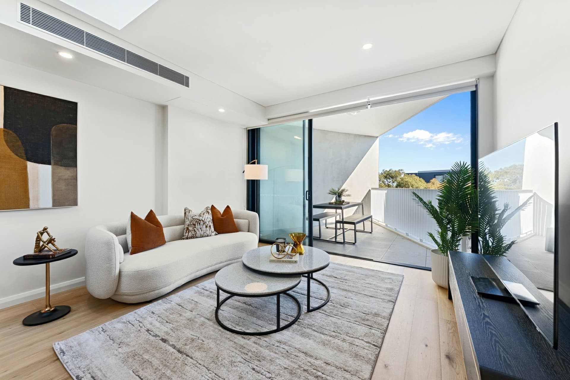 Apartment 707/5 Regent Street, Petersham, Petersham - Thumbnail 3