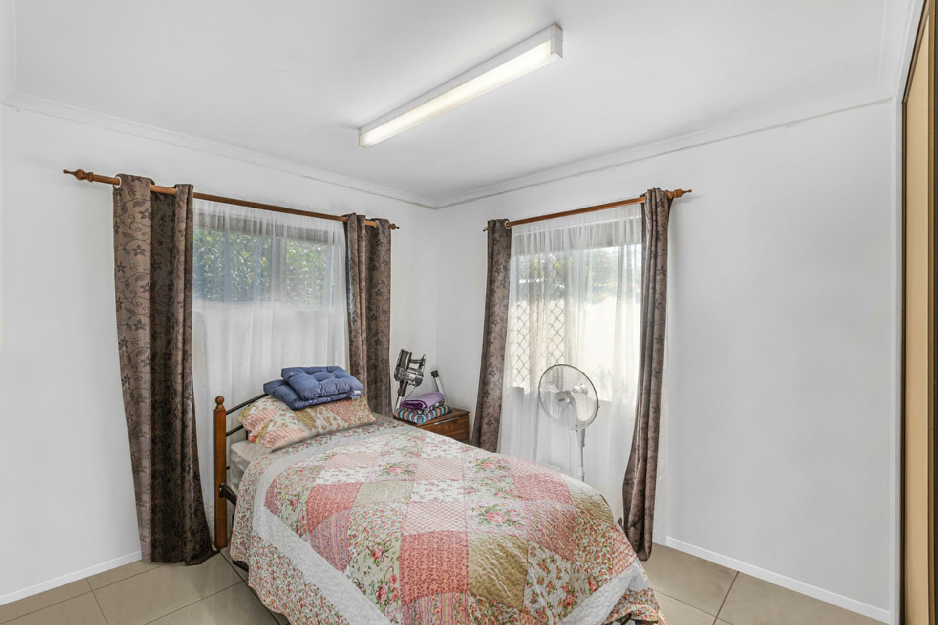 1/6 Parkview Street, Atherton, Atherton - Thumbnail 4
