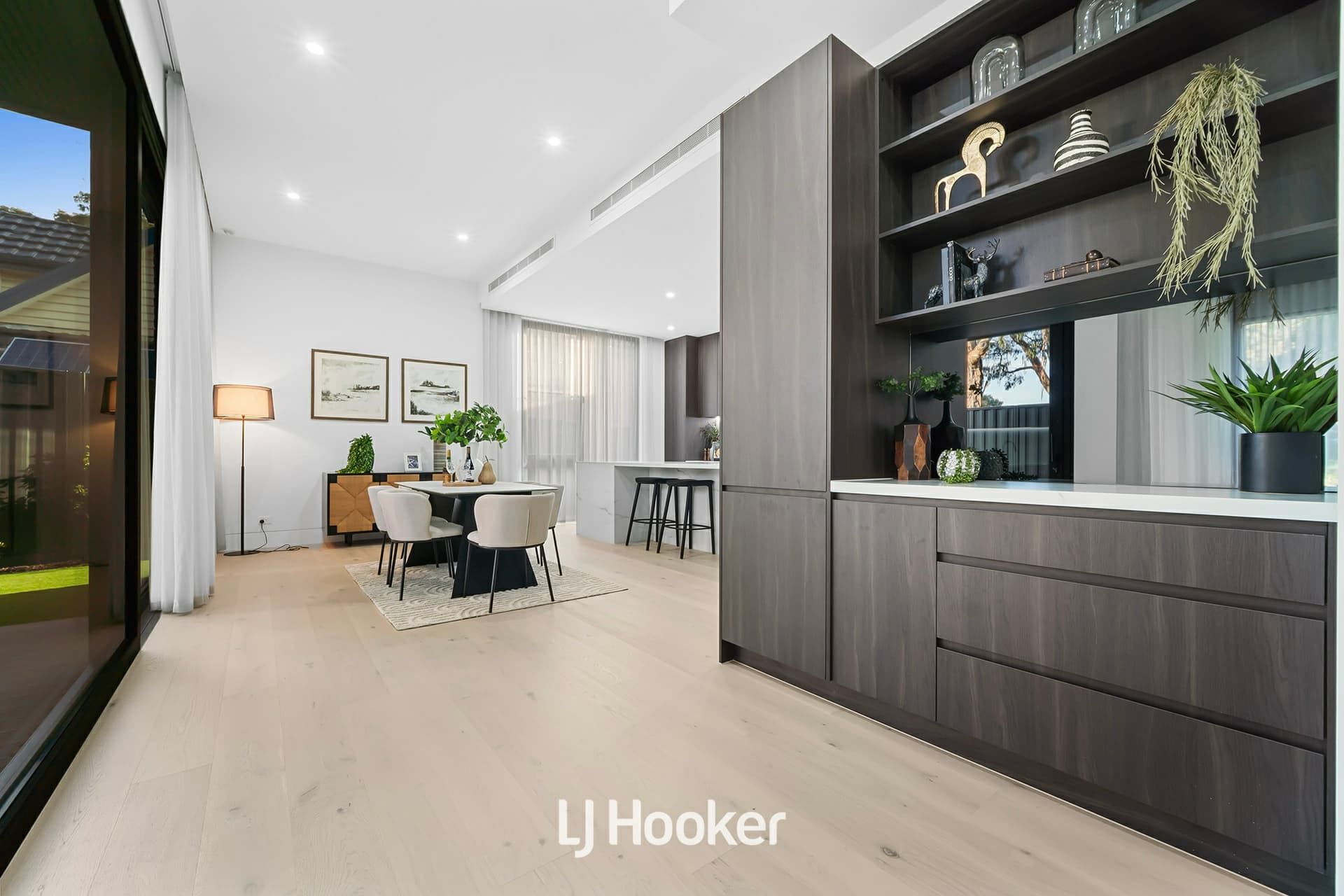 32 Sheringham Drive, Wheelers Hill, Wheelers Hill - Thumbnail 4